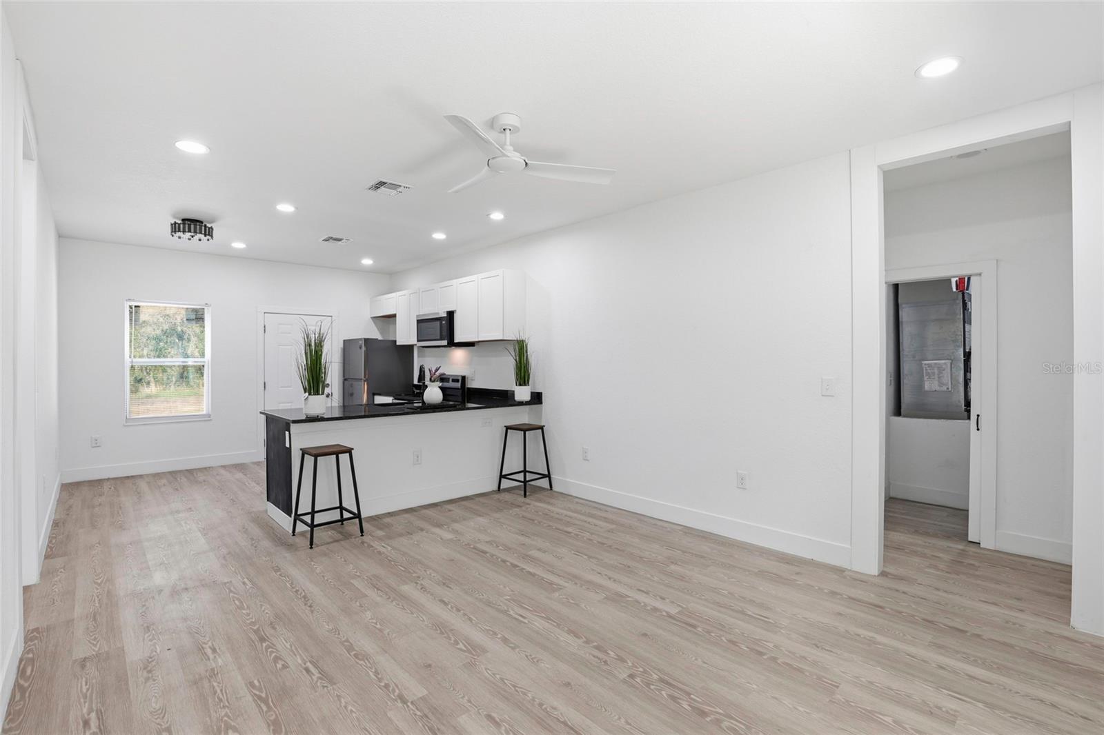 103 LONG RD, INTERLACHEN, FL, 32148