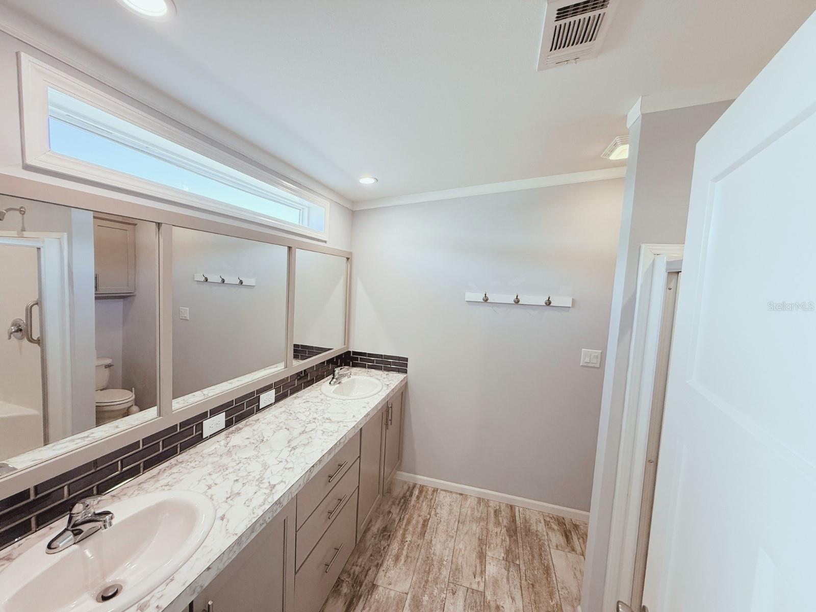 1620 VOYAGER DR, SARASOTA, FL, 34234