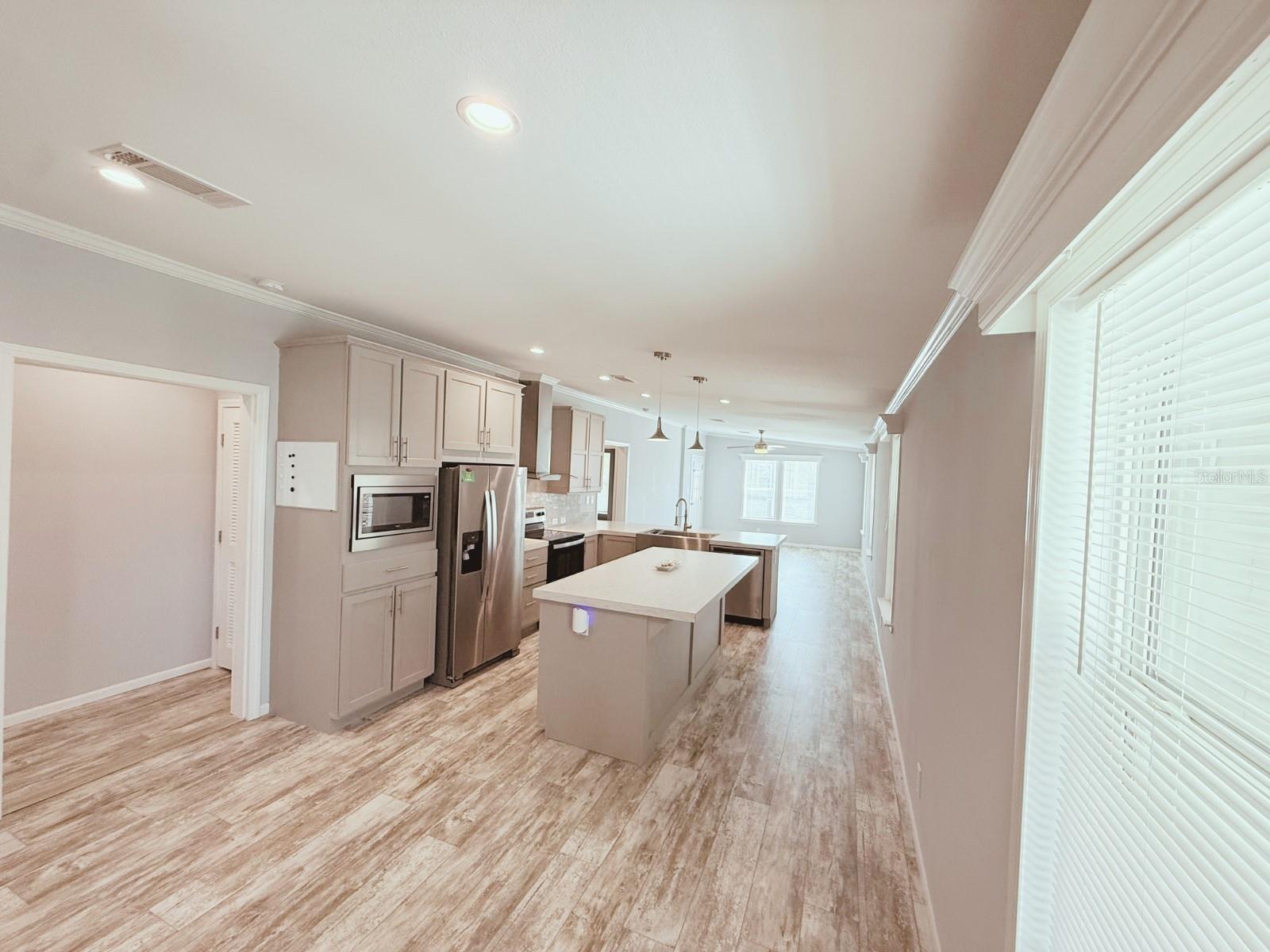 1620 VOYAGER DR, SARASOTA, FL, 34234