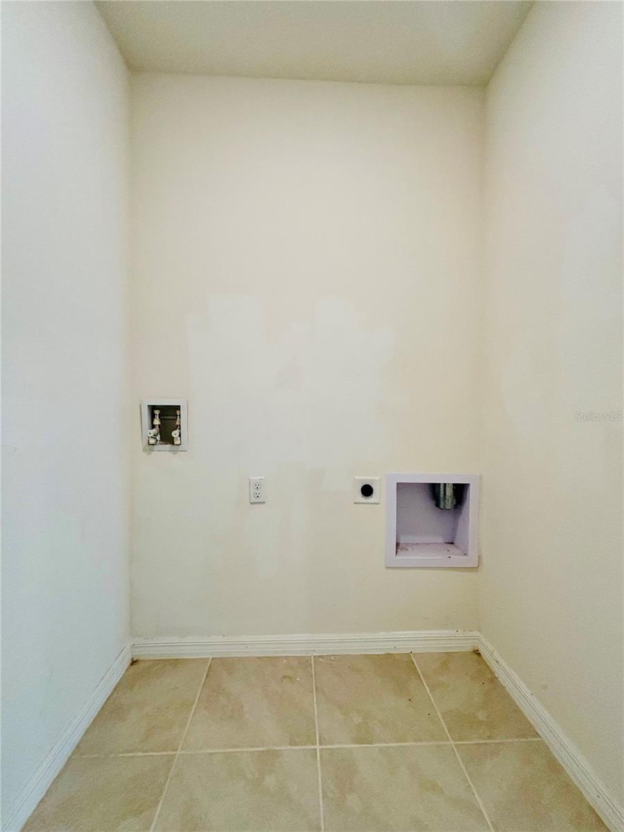 352 ALEXZANDER WAY, WINTER HAVEN, FL, 33881