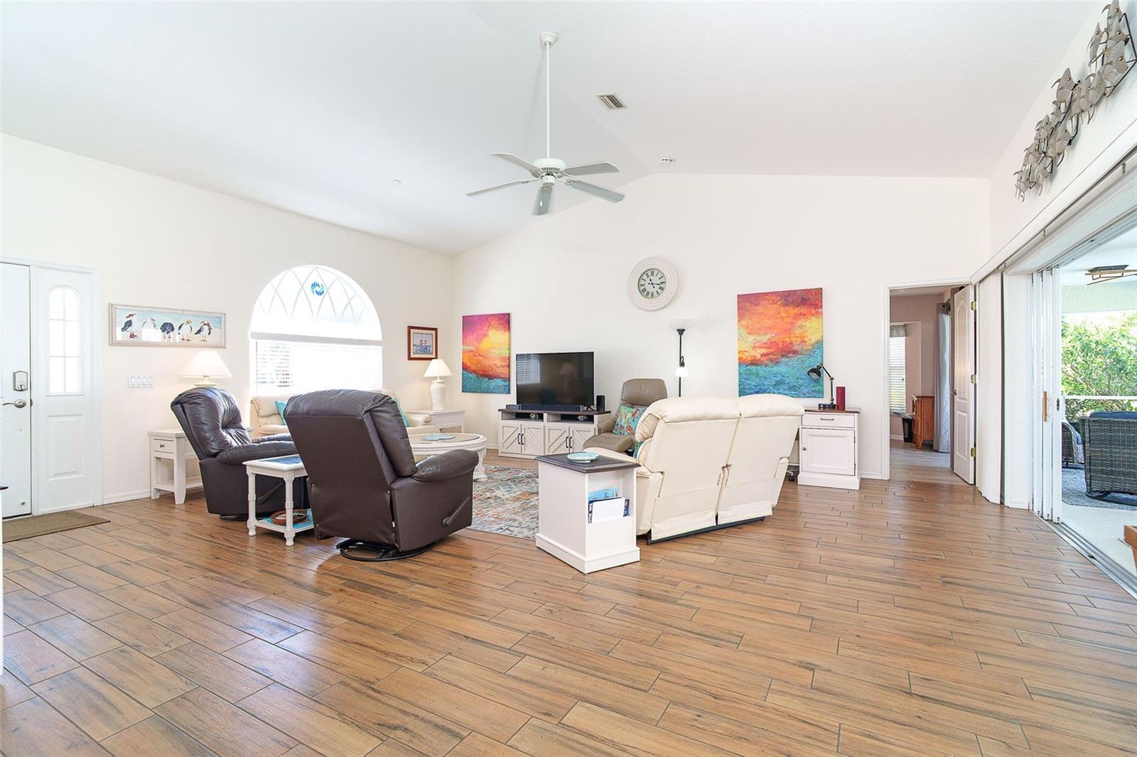 920 ROTONDA CIR, ROTONDA WEST, FL, 33947