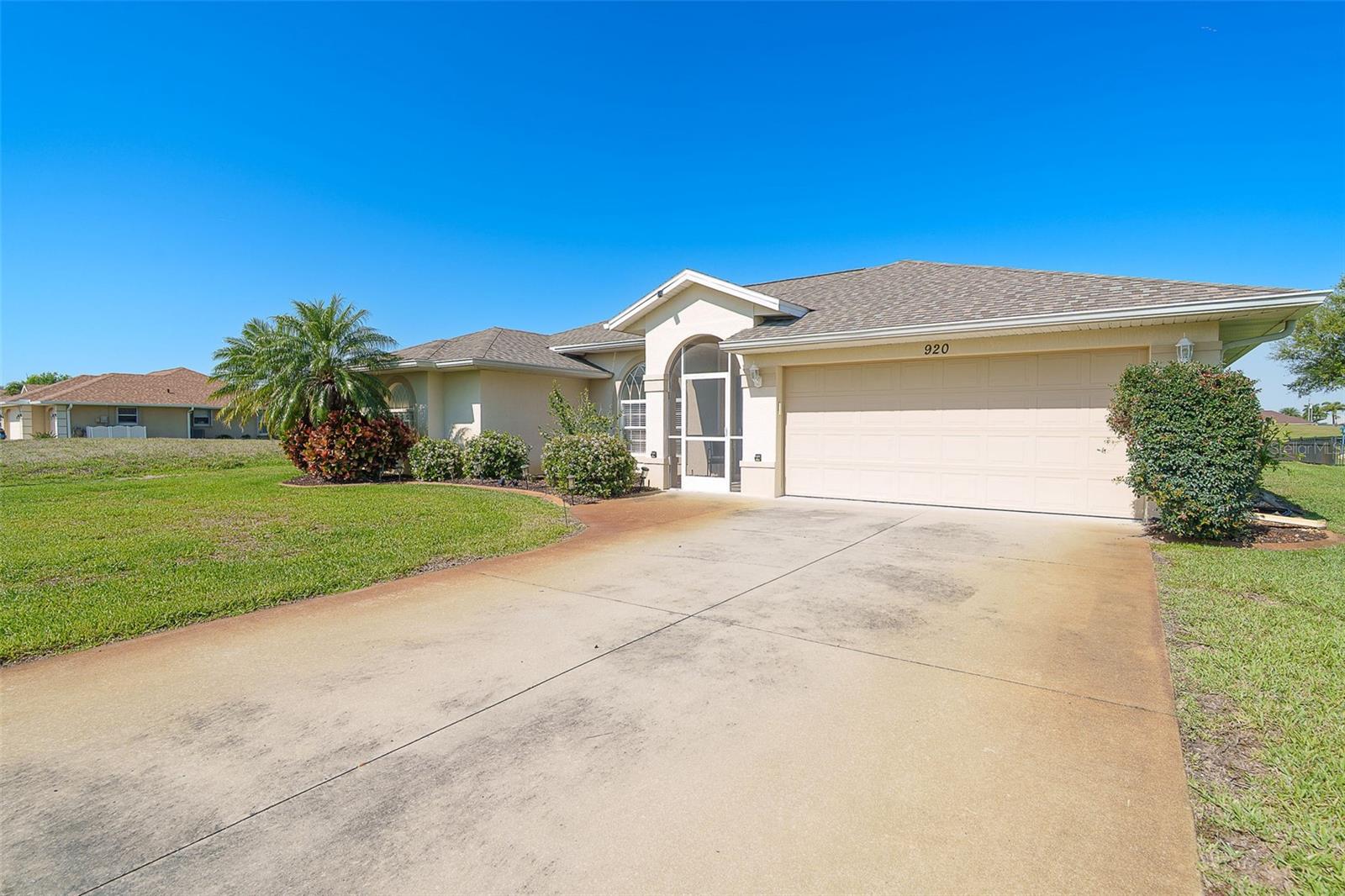 920 ROTONDA CIR, ROTONDA WEST, FL, 33947