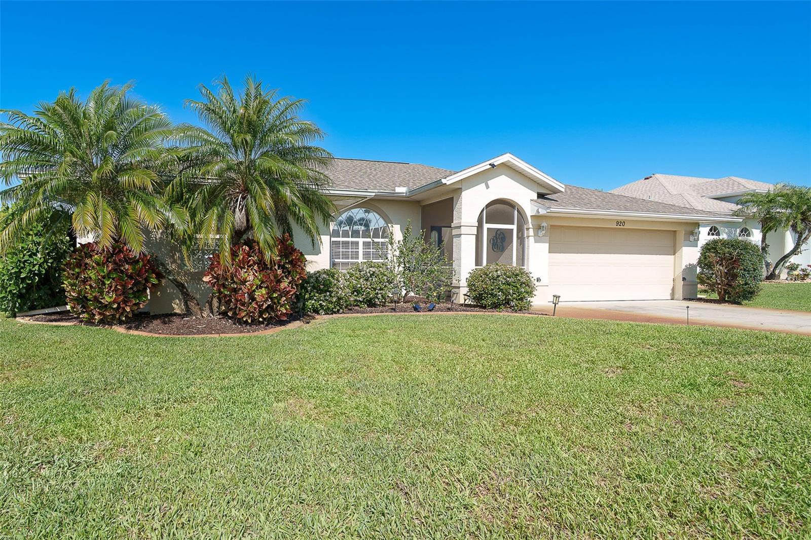 920 ROTONDA CIR, ROTONDA WEST, FL, 33947