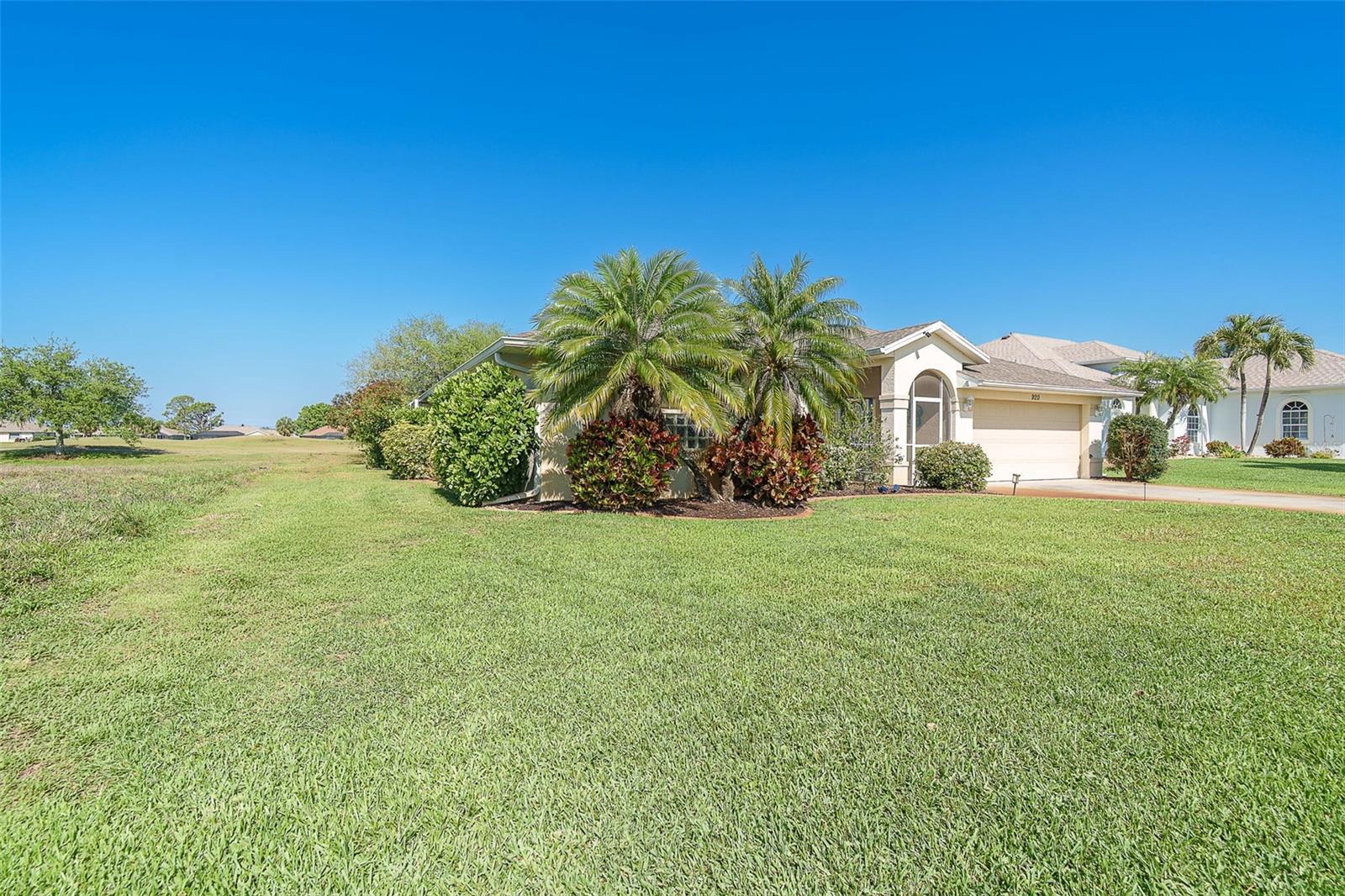 920 ROTONDA CIR, ROTONDA WEST, FL, 33947