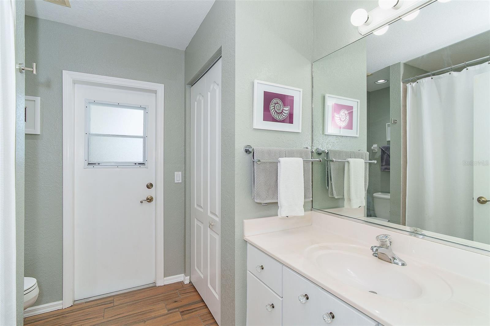 920 ROTONDA CIR, ROTONDA WEST, FL, 33947