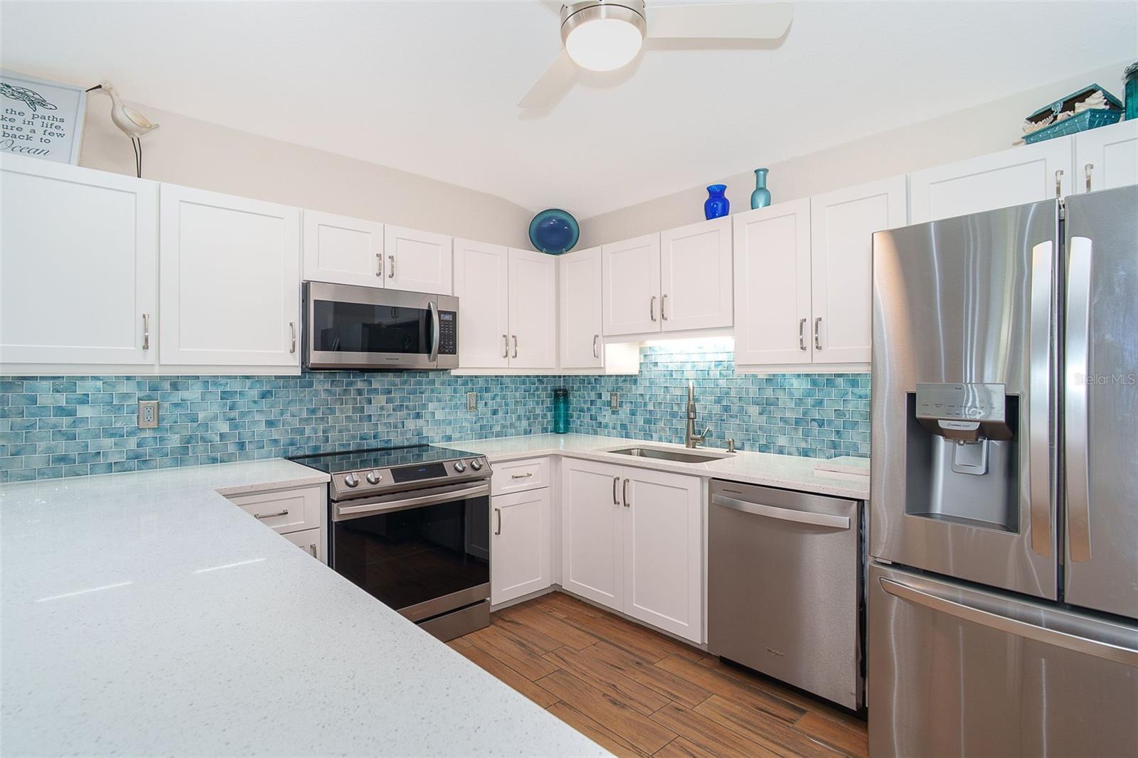 920 ROTONDA CIR, ROTONDA WEST, FL, 33947