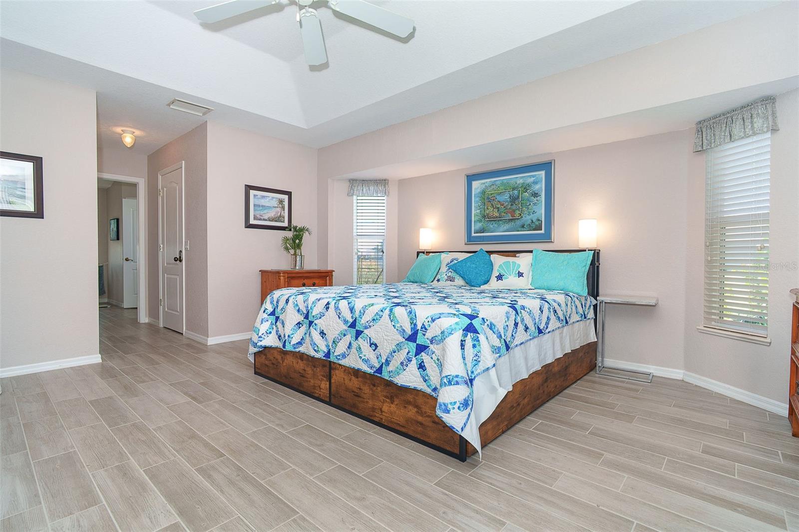 920 ROTONDA CIR, ROTONDA WEST, FL, 33947
