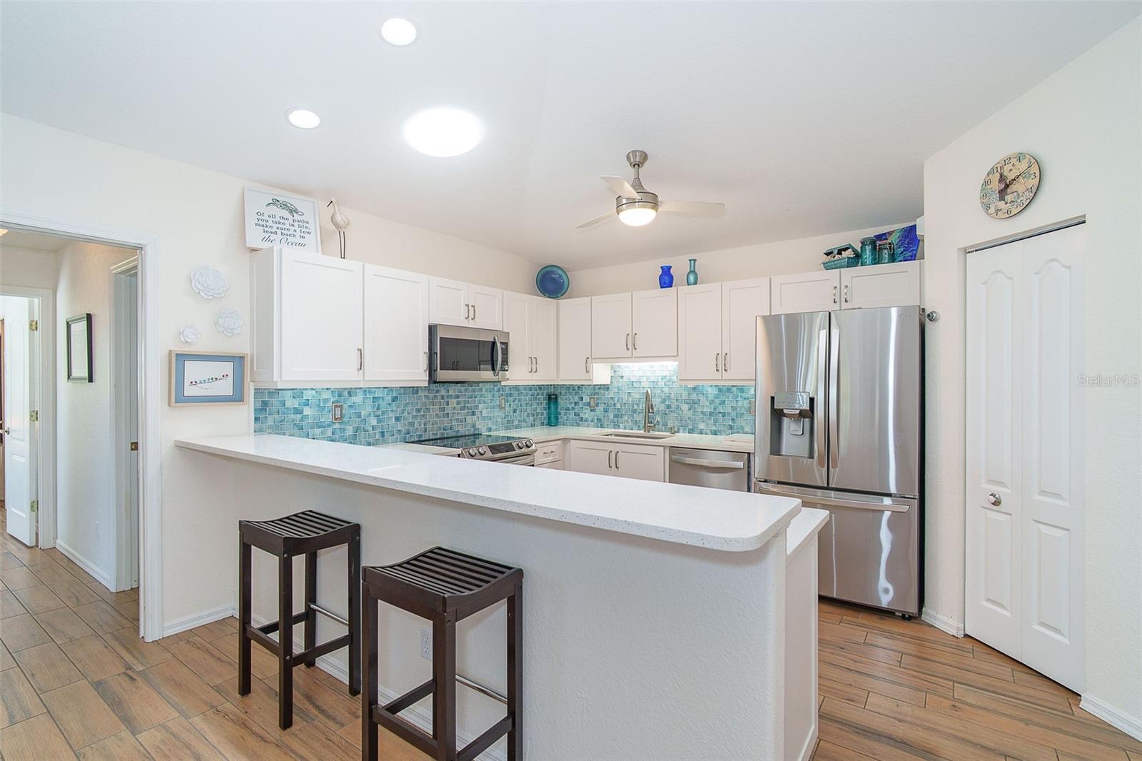 920 ROTONDA CIR, ROTONDA WEST, FL, 33947