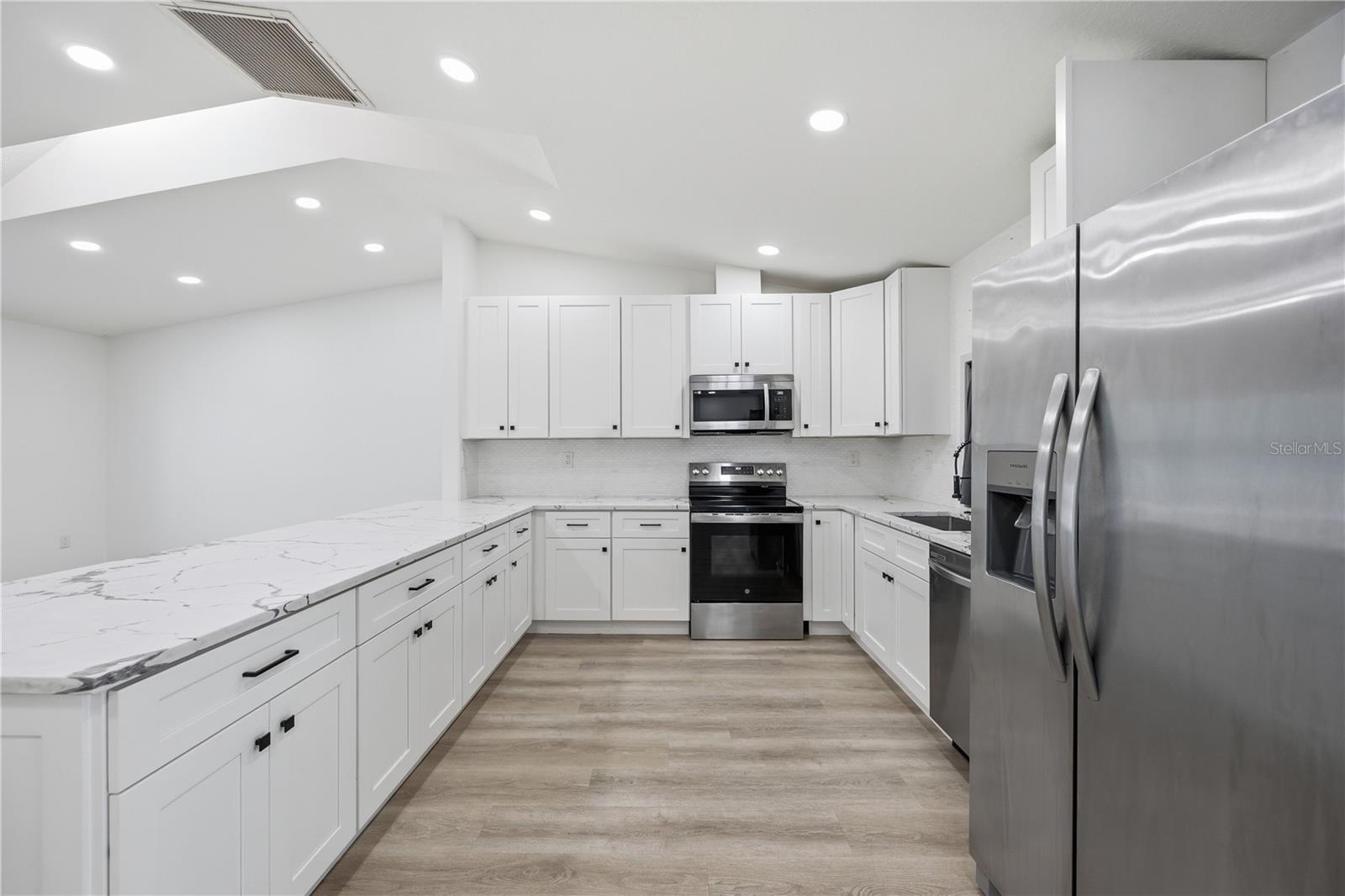 20167 HOLLAND AVE, PORT CHARLOTTE, FL, 33952