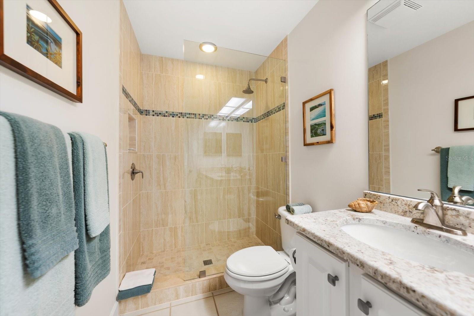 103 SHOALS CIR, NORTH REDINGTON BEACH, FL, 33708