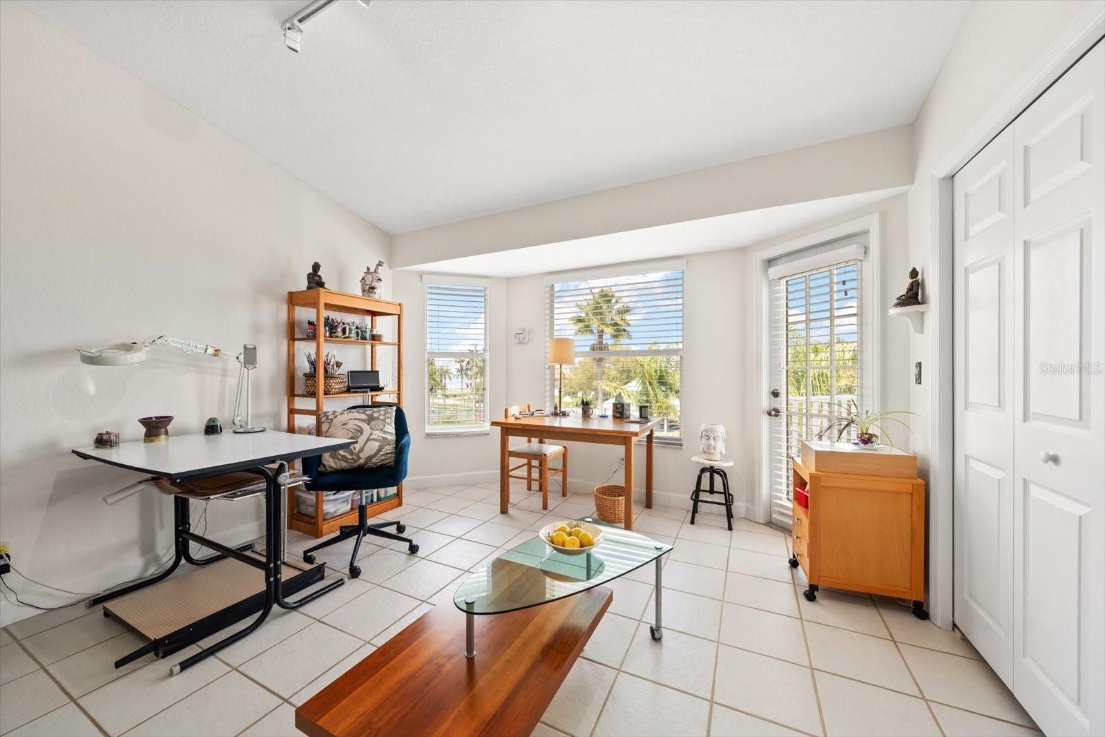 103 SHOALS CIR, NORTH REDINGTON BEACH, FL, 33708