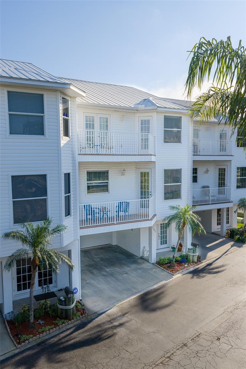 103 SHOALS CIR, NORTH REDINGTON BEACH, FL, 33708