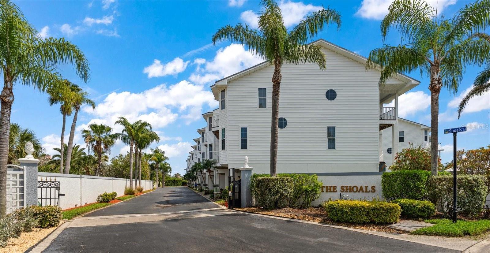 103 SHOALS CIR, NORTH REDINGTON BEACH, FL, 33708