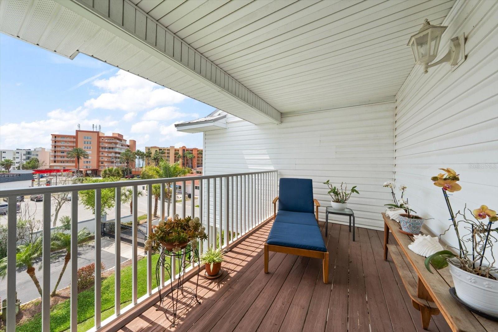 103 SHOALS CIR, NORTH REDINGTON BEACH, FL, 33708