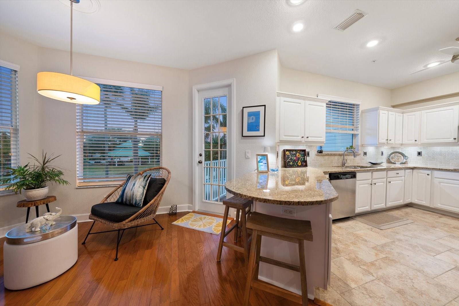 103 SHOALS CIR, NORTH REDINGTON BEACH, FL, 33708