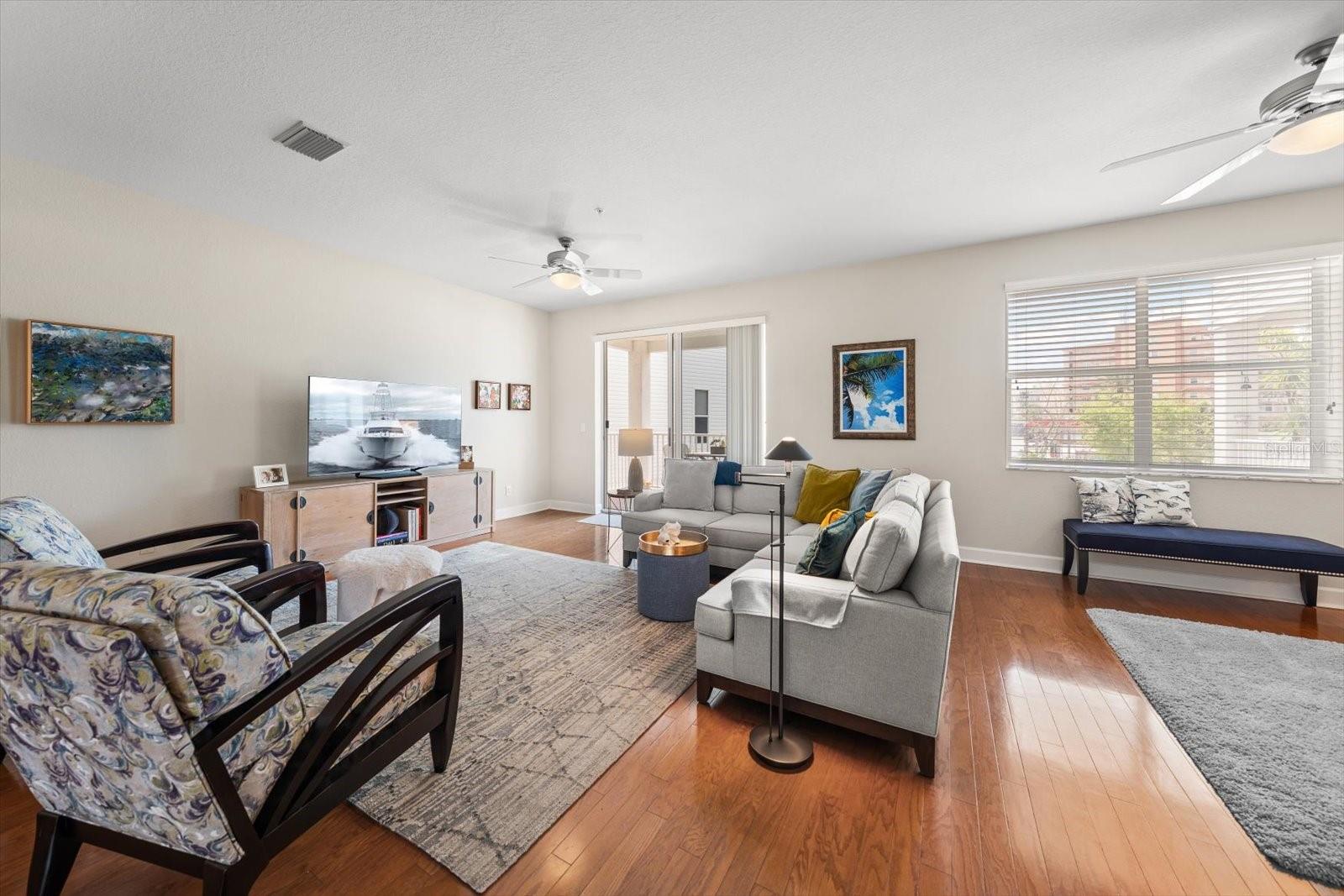 103 SHOALS CIR, NORTH REDINGTON BEACH, FL, 33708