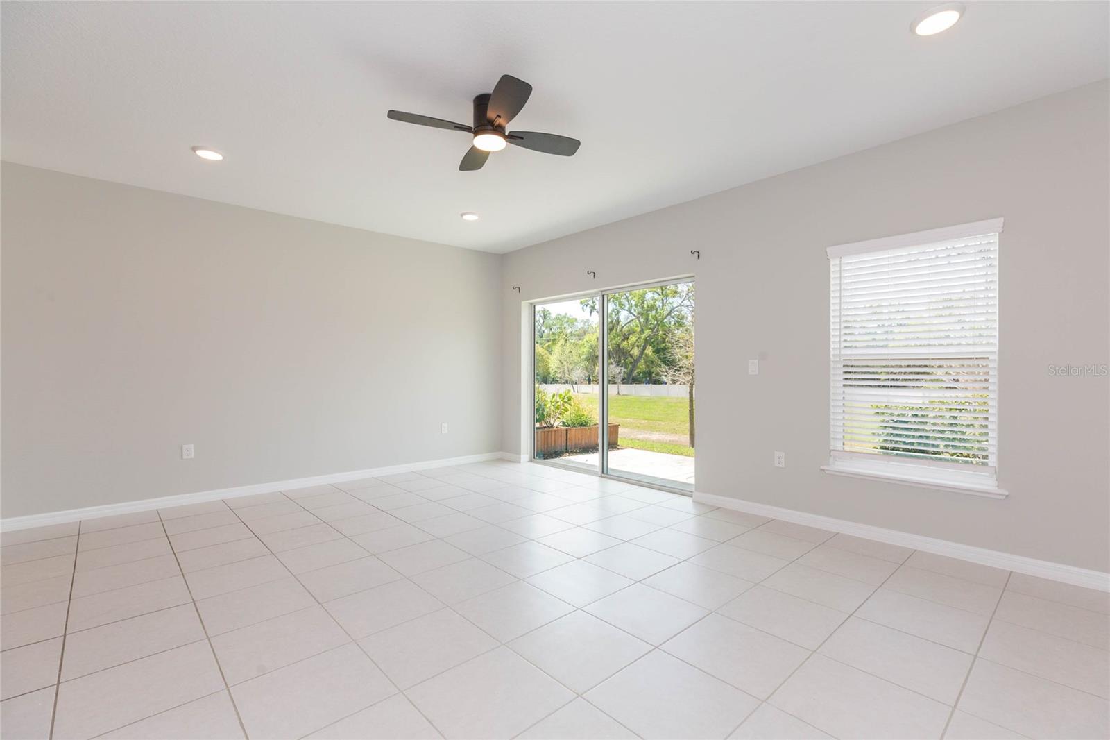 4734 SPATTER DOCK ST, TAMPA, FL, 33610
