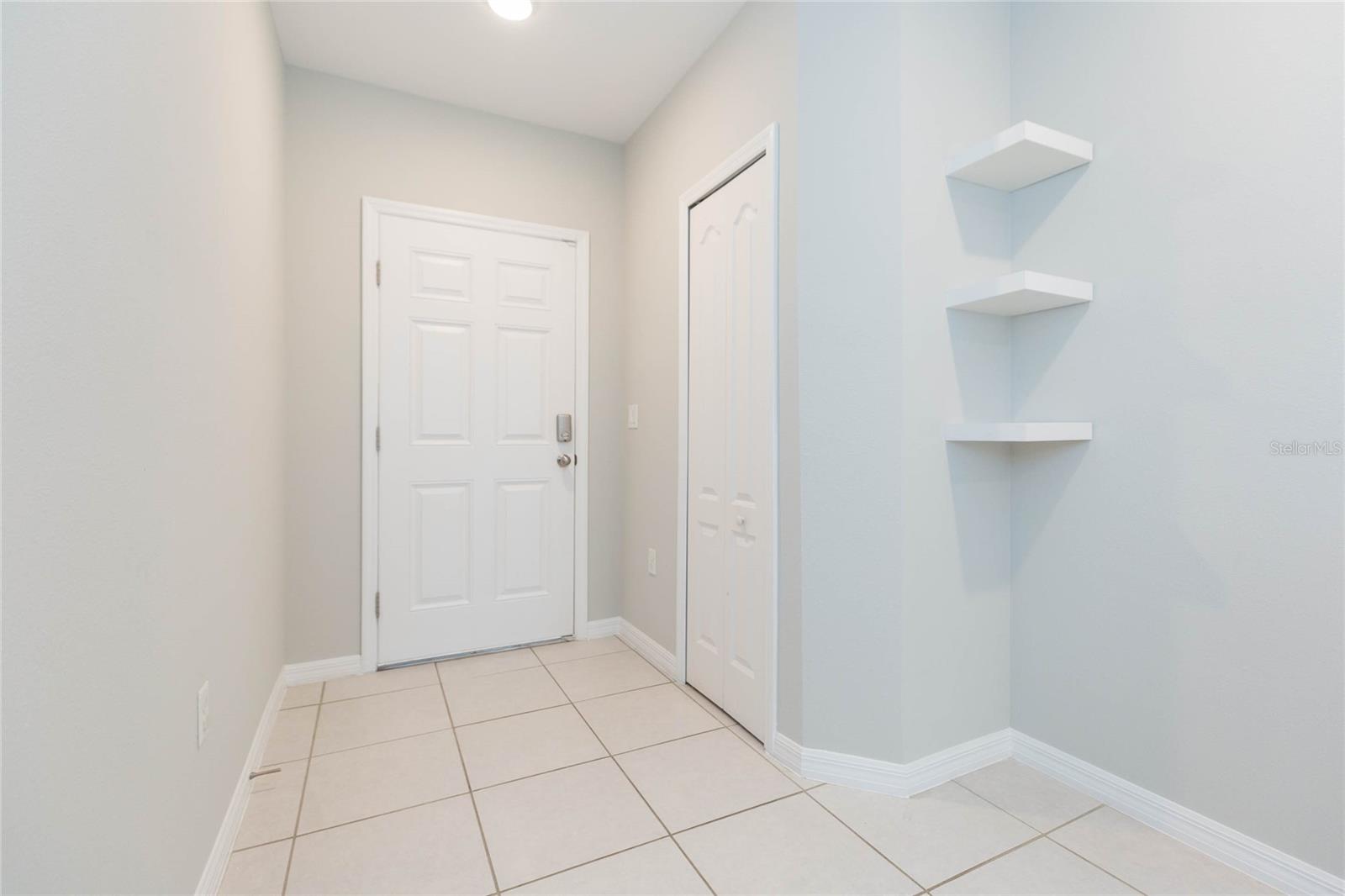 4734 SPATTER DOCK ST, TAMPA, FL, 33610