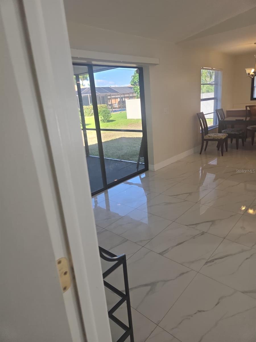 1805 CORAL POINT DR, CAPE CORAL, FL, 33990