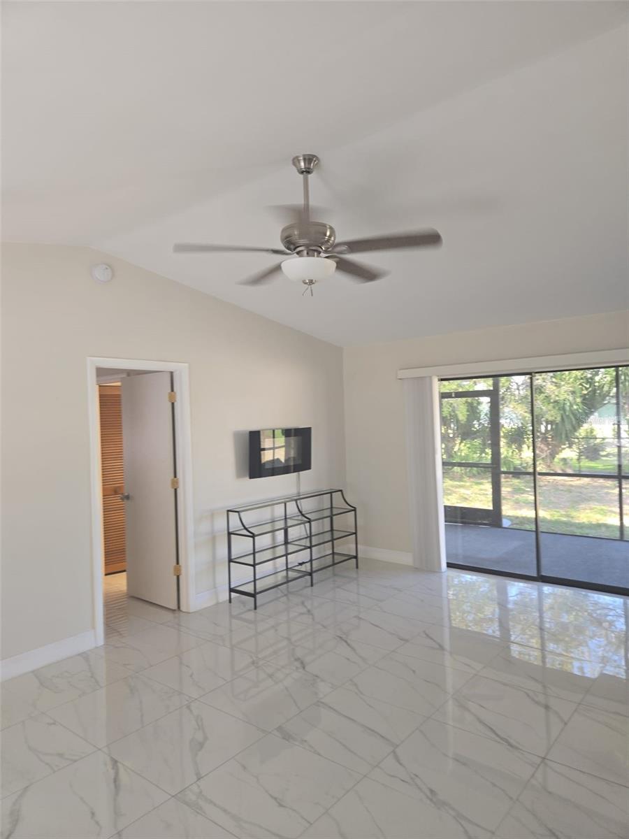 1805 CORAL POINT DR, CAPE CORAL, FL, 33990