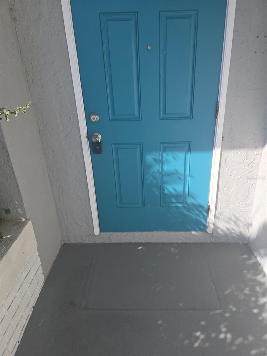 1805 CORAL POINT DR, CAPE CORAL, FL, 33990