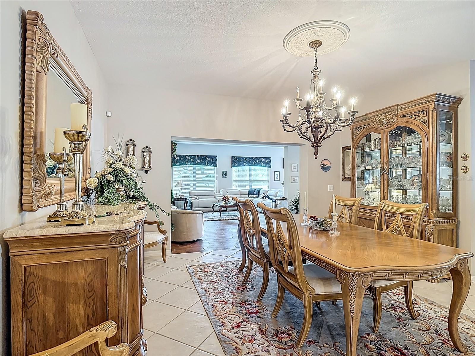 352 HAMRICK DR, KISSIMMEE, FL, 34759