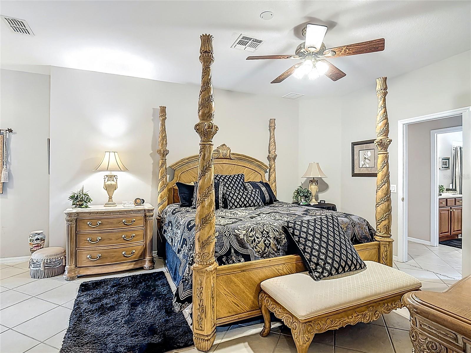 352 HAMRICK DR, KISSIMMEE, FL, 34759