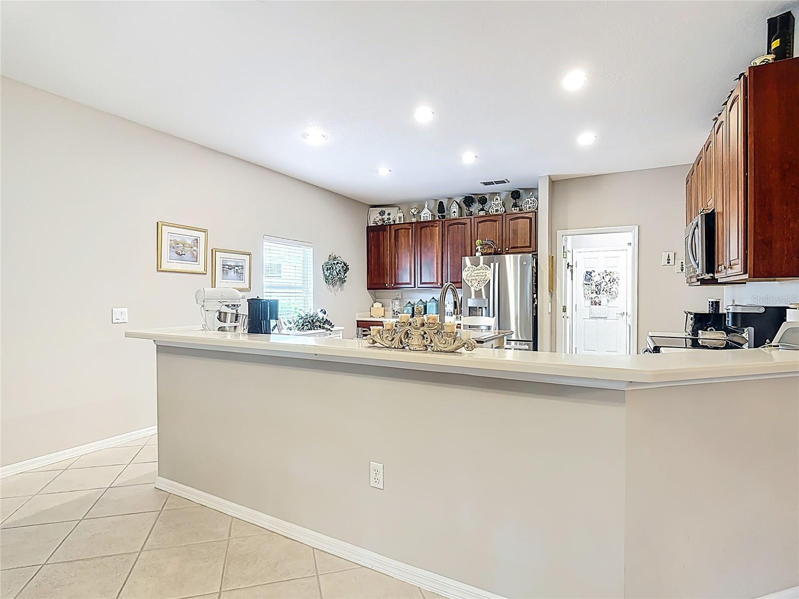 352 HAMRICK DR, KISSIMMEE, FL, 34759