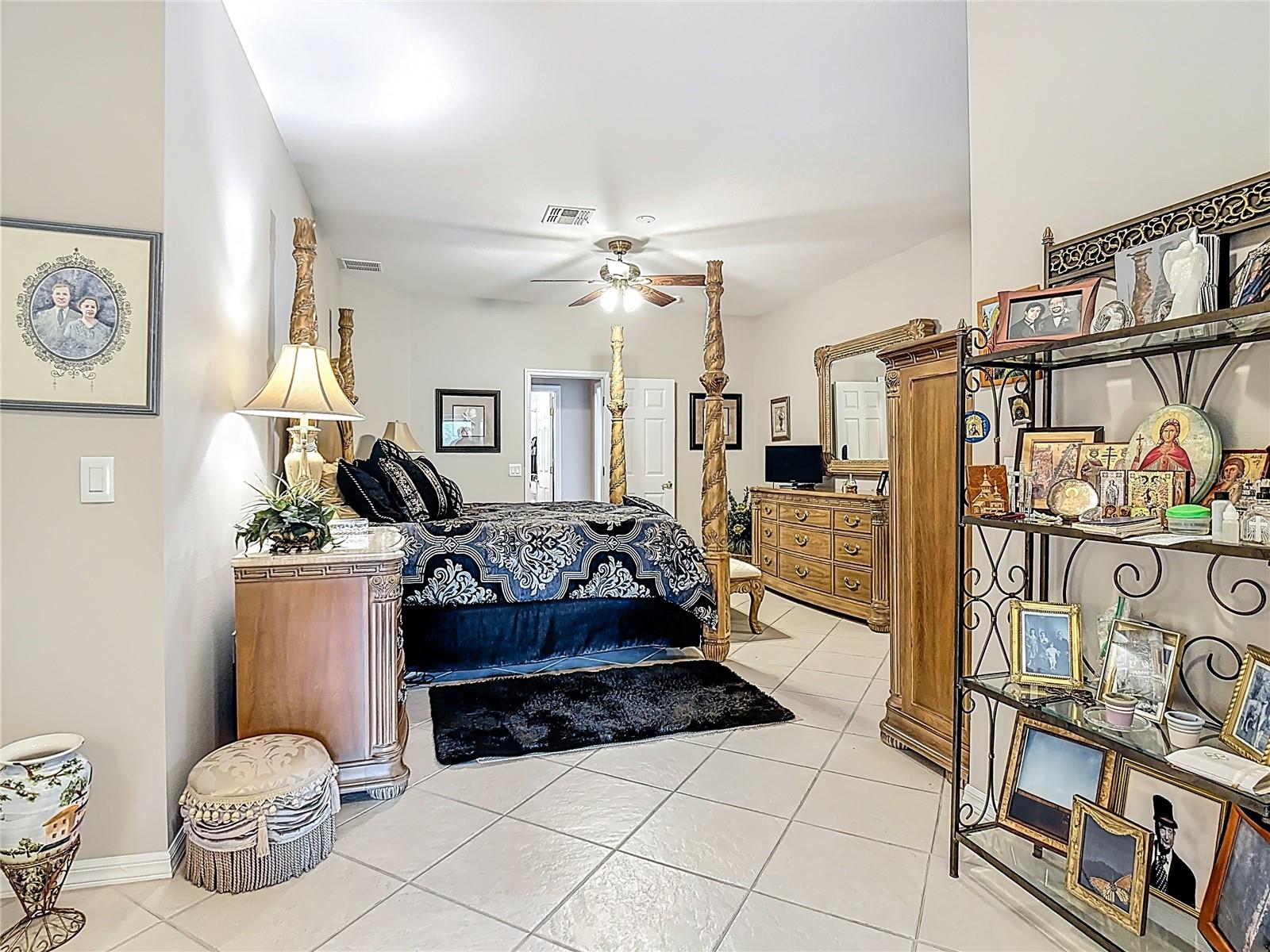 352 HAMRICK DR, KISSIMMEE, FL, 34759