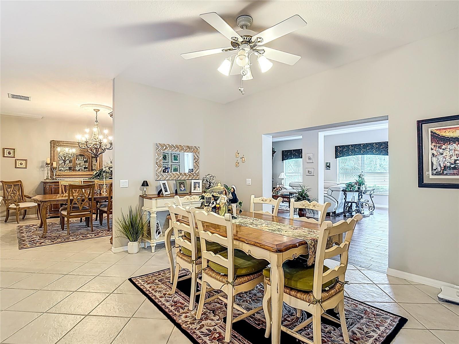 352 HAMRICK DR, KISSIMMEE, FL, 34759