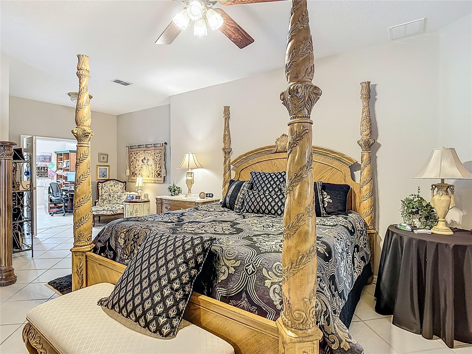 352 HAMRICK DR, KISSIMMEE, FL, 34759
