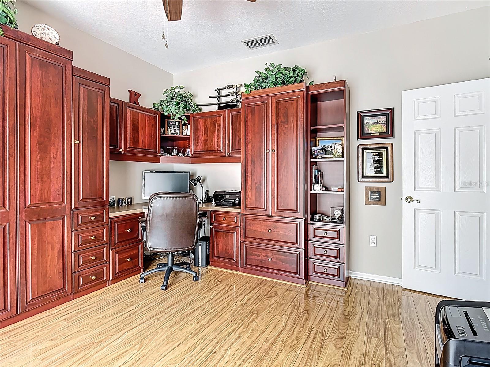 352 HAMRICK DR, KISSIMMEE, FL, 34759