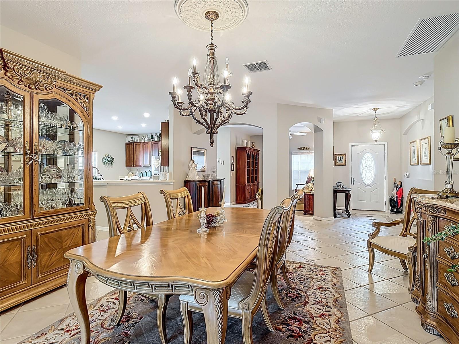 352 HAMRICK DR, KISSIMMEE, FL, 34759