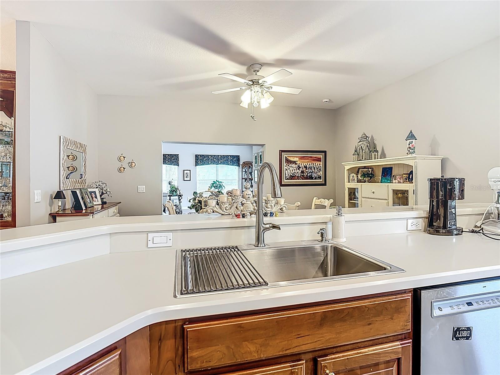 352 HAMRICK DR, KISSIMMEE, FL, 34759