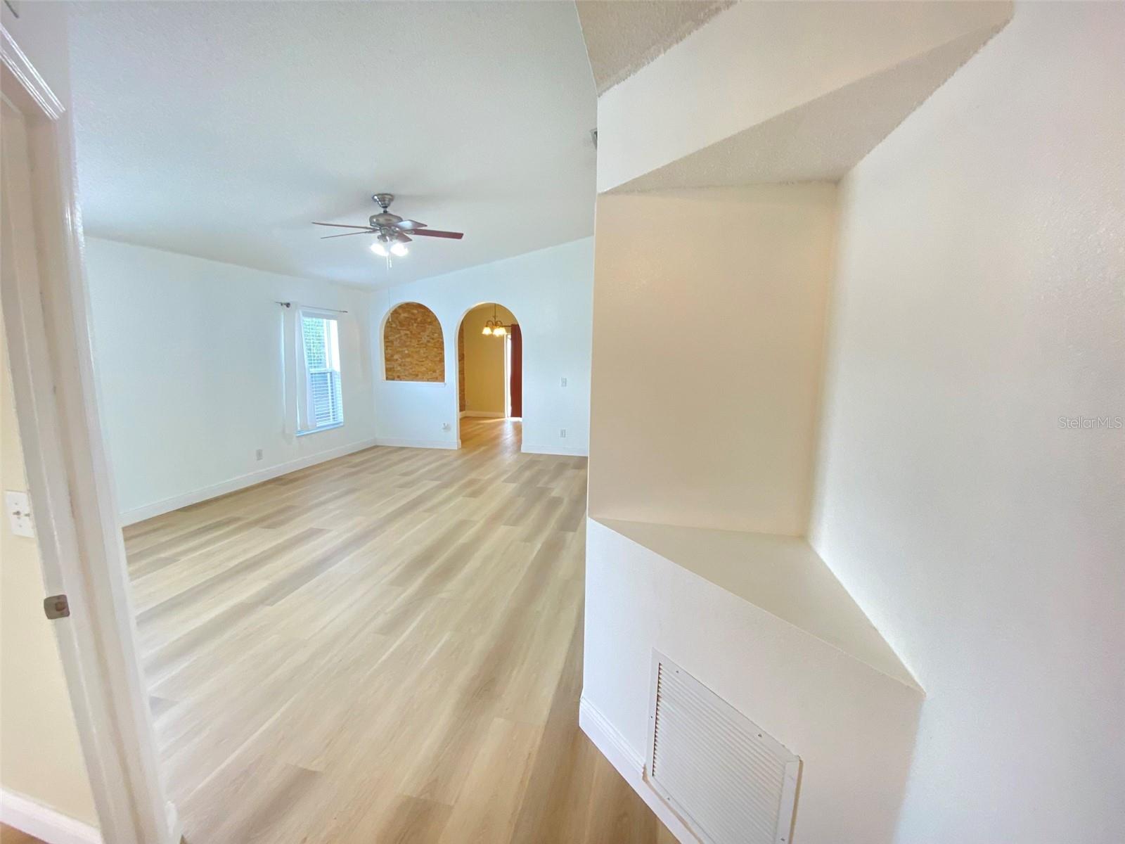 1019 GREAT SHADY LN, ORLANDO, FL, 32825