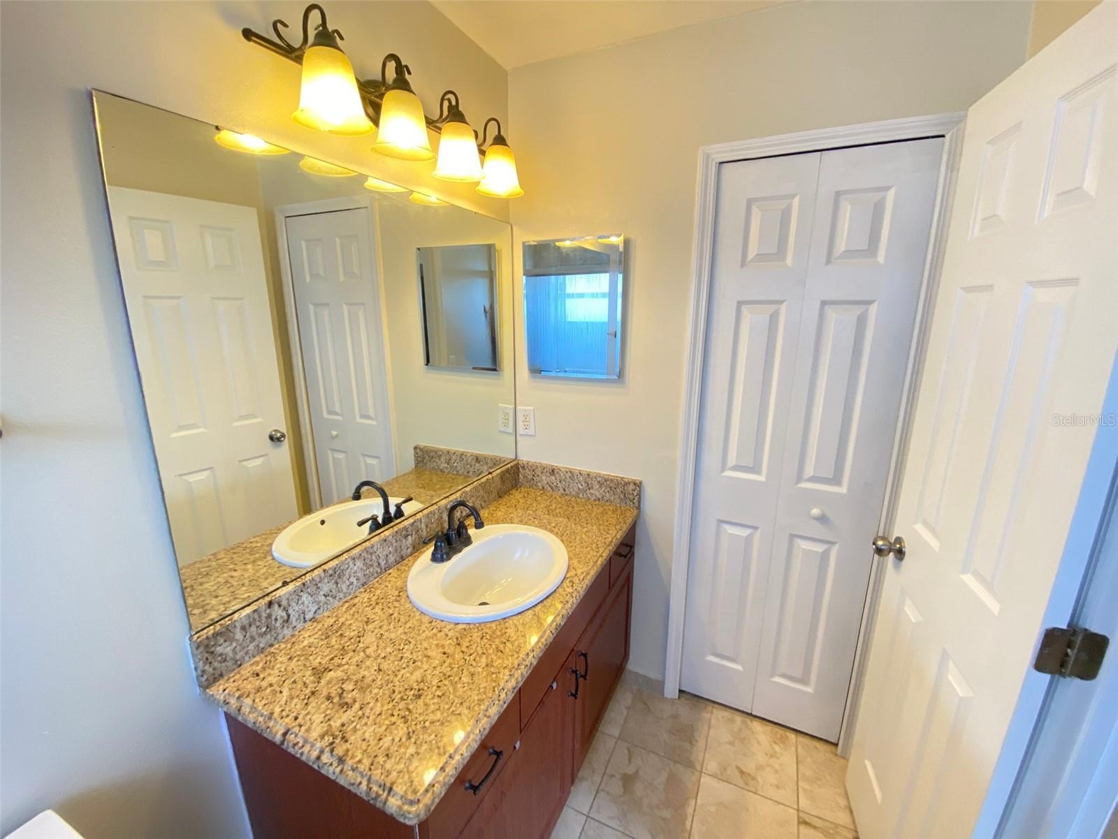 1019 GREAT SHADY LN, ORLANDO, FL, 32825
