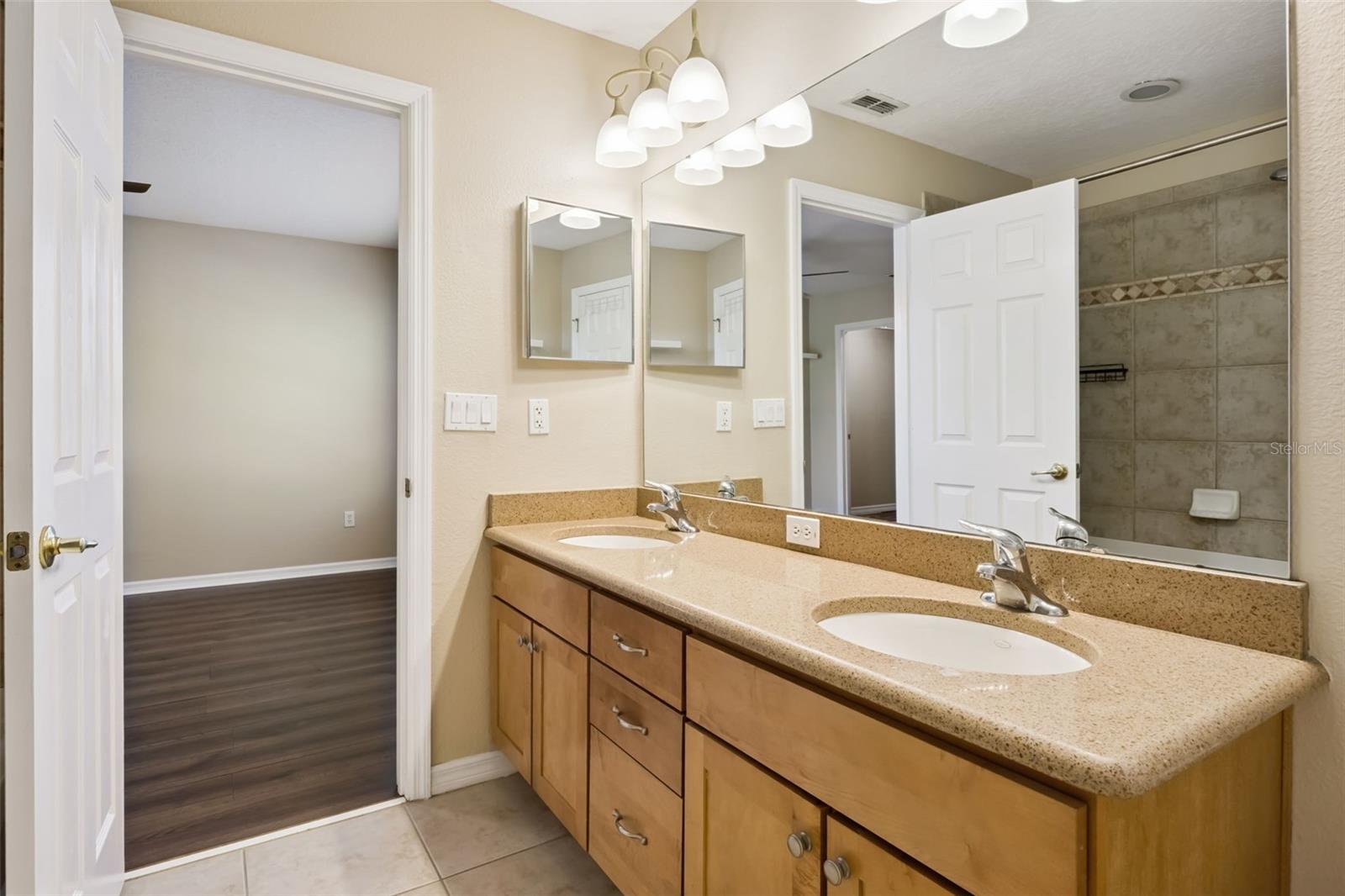 8567 LEELAND ARCHER BLVD, ORLANDO, FL, 32836