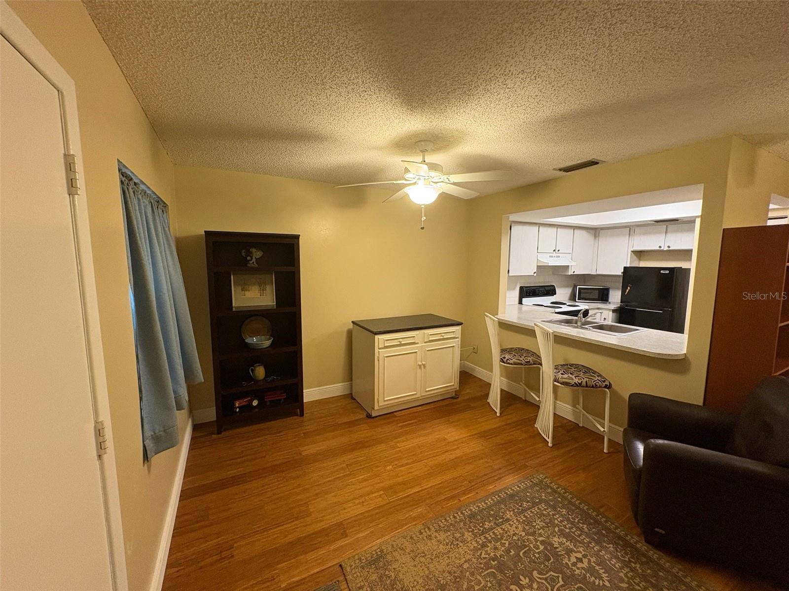 1250 S PINELLAS AVE #411, TARPON SPRINGS, FL, 34689