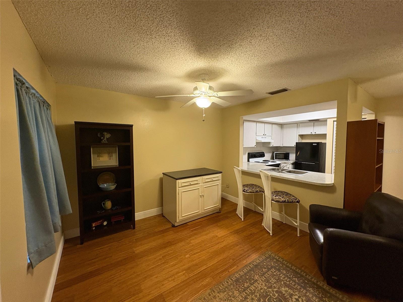 1250 S PINELLAS AVE #411, TARPON SPRINGS, FL, 34689