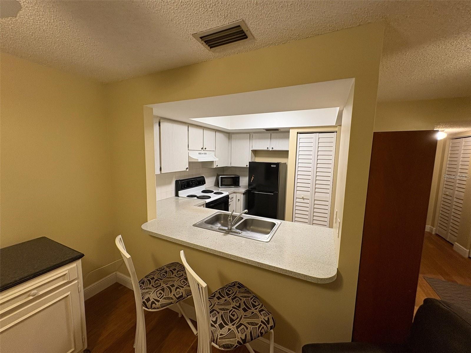 1250 S PINELLAS AVE #411, TARPON SPRINGS, FL, 34689