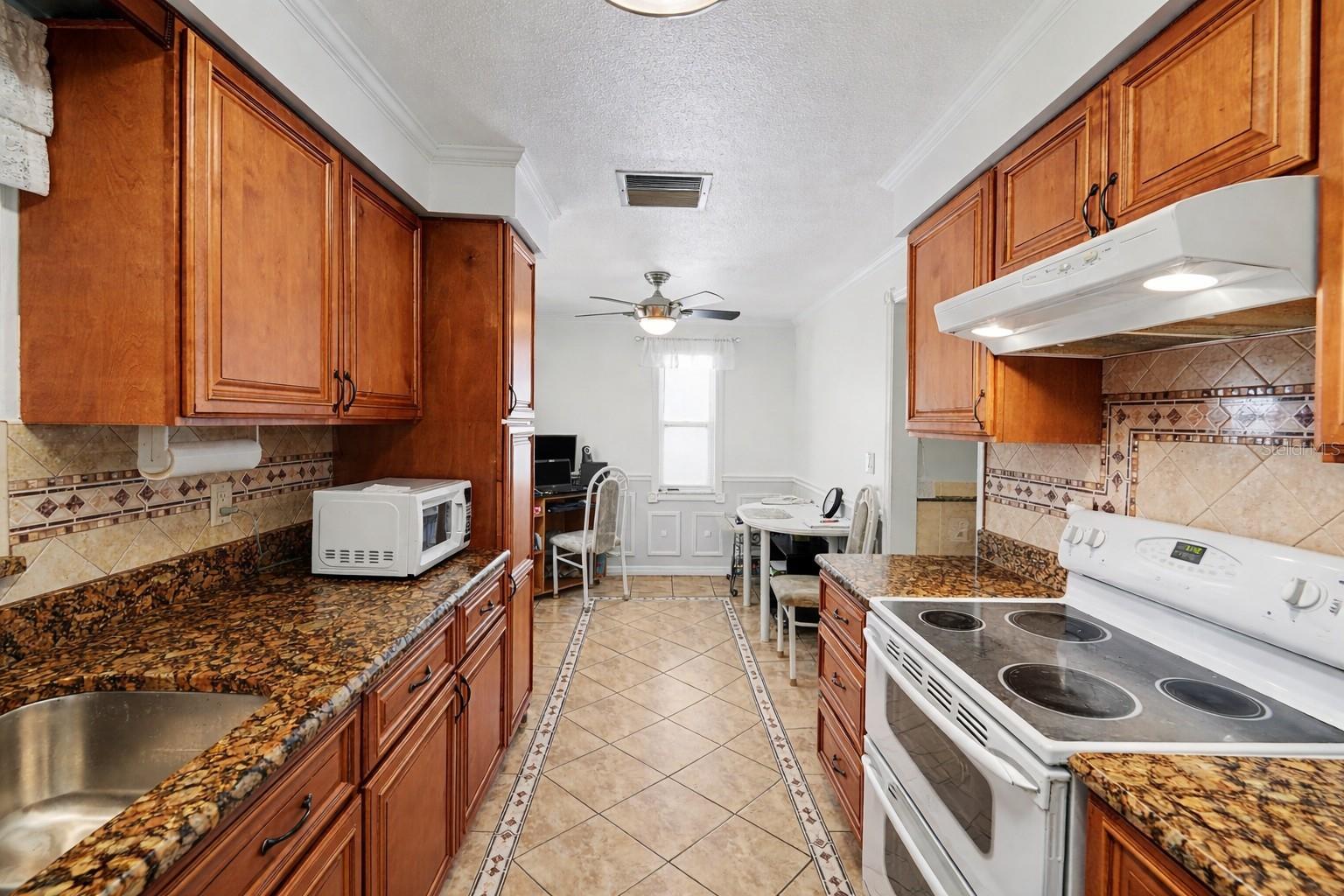 1538 S LAKE AVE, CLEARWATER, FL, 33756