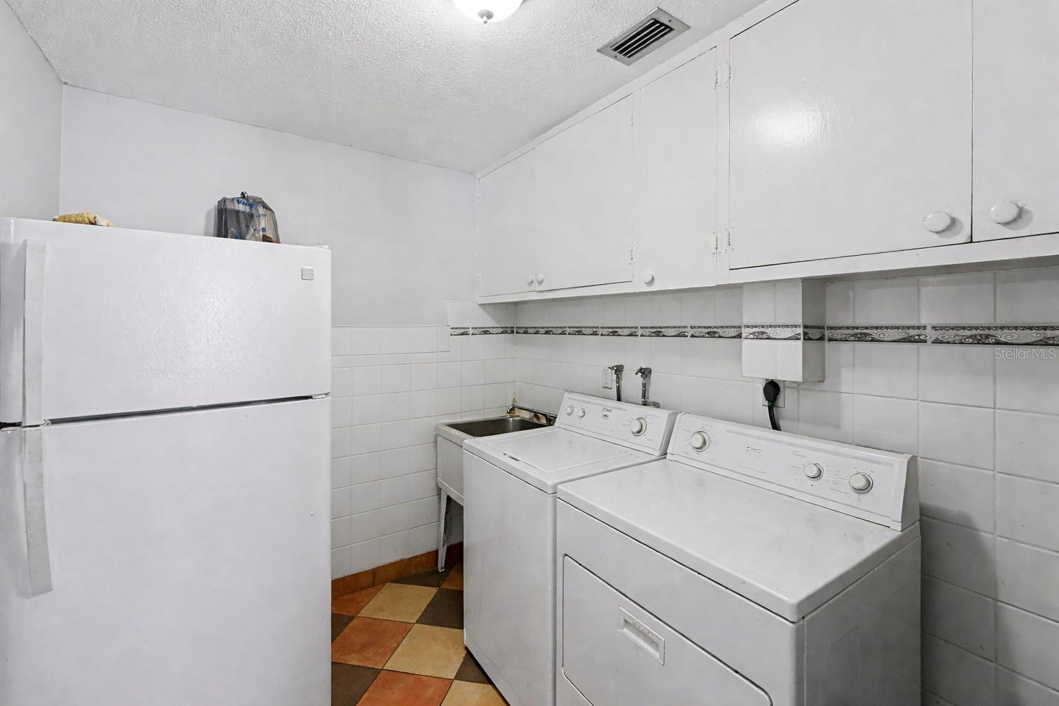 1538 S LAKE AVE, CLEARWATER, FL, 33756