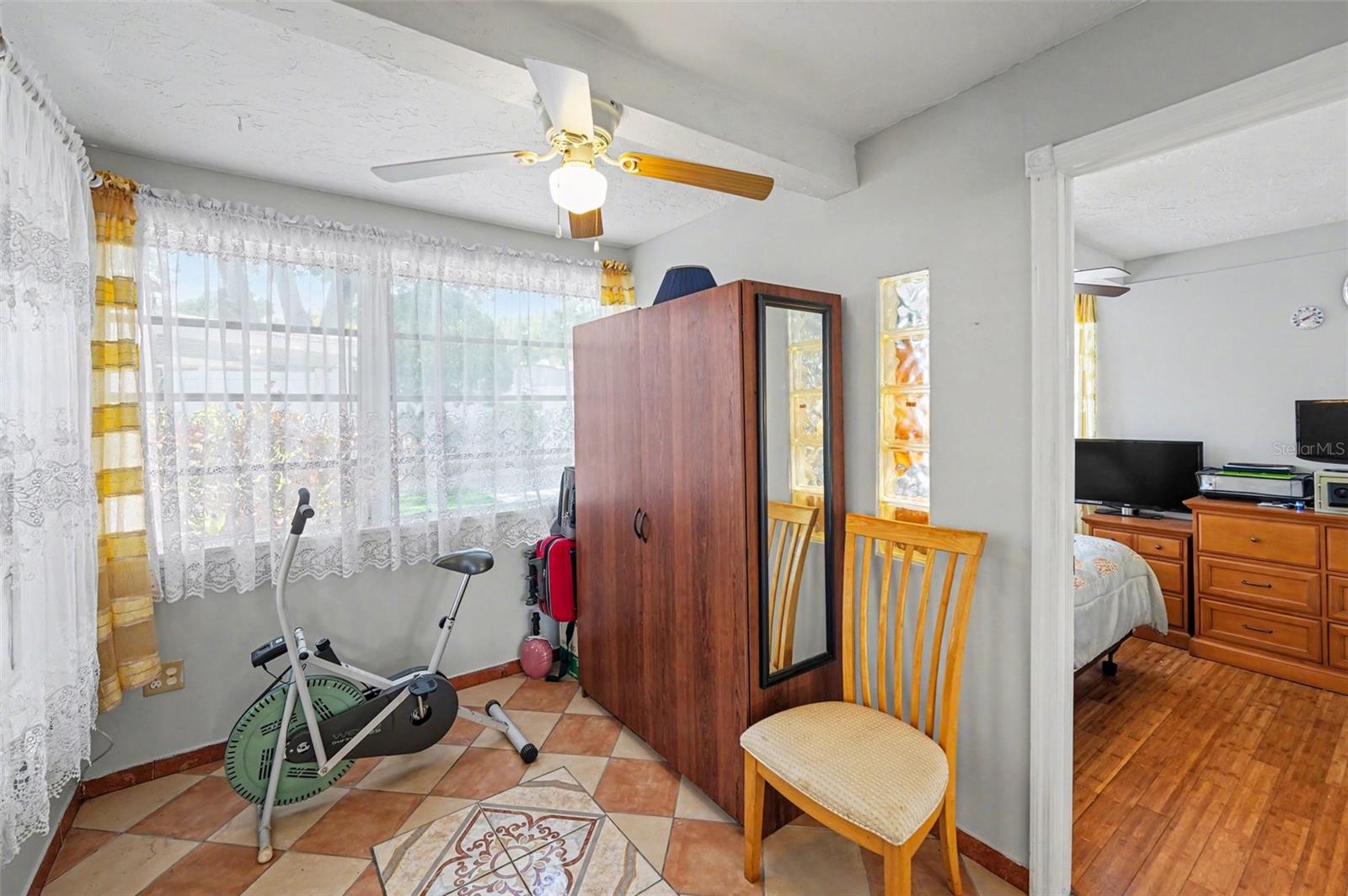 1538 S LAKE AVE, CLEARWATER, FL, 33756