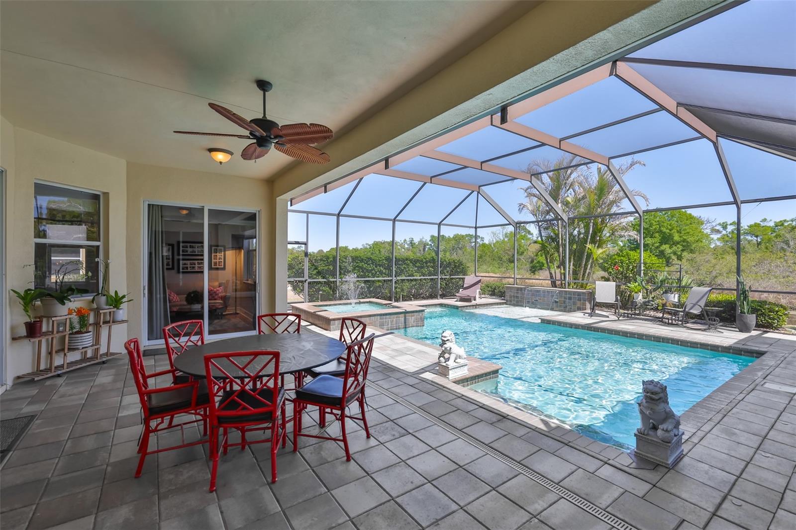 307 NOBLE FAIRE DR, SUN CITY CENTER, FL, 33573