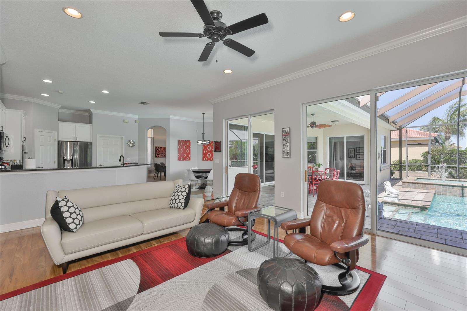 307 NOBLE FAIRE DR, SUN CITY CENTER, FL, 33573