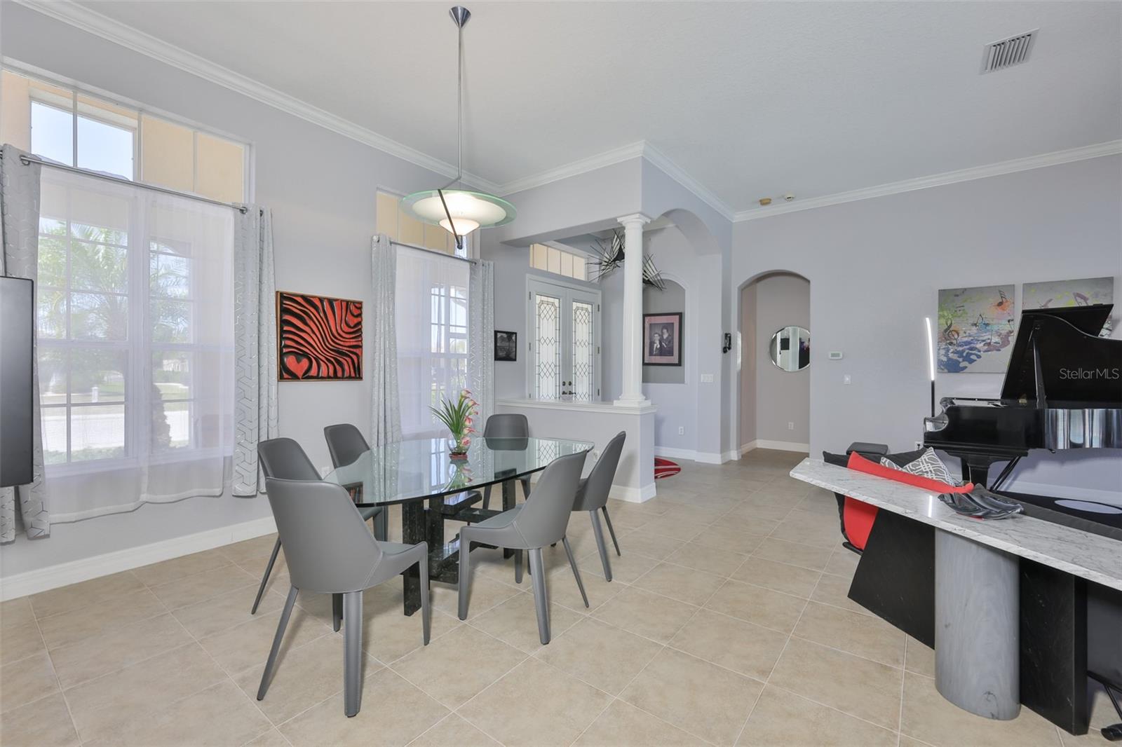 307 NOBLE FAIRE DR, SUN CITY CENTER, FL, 33573