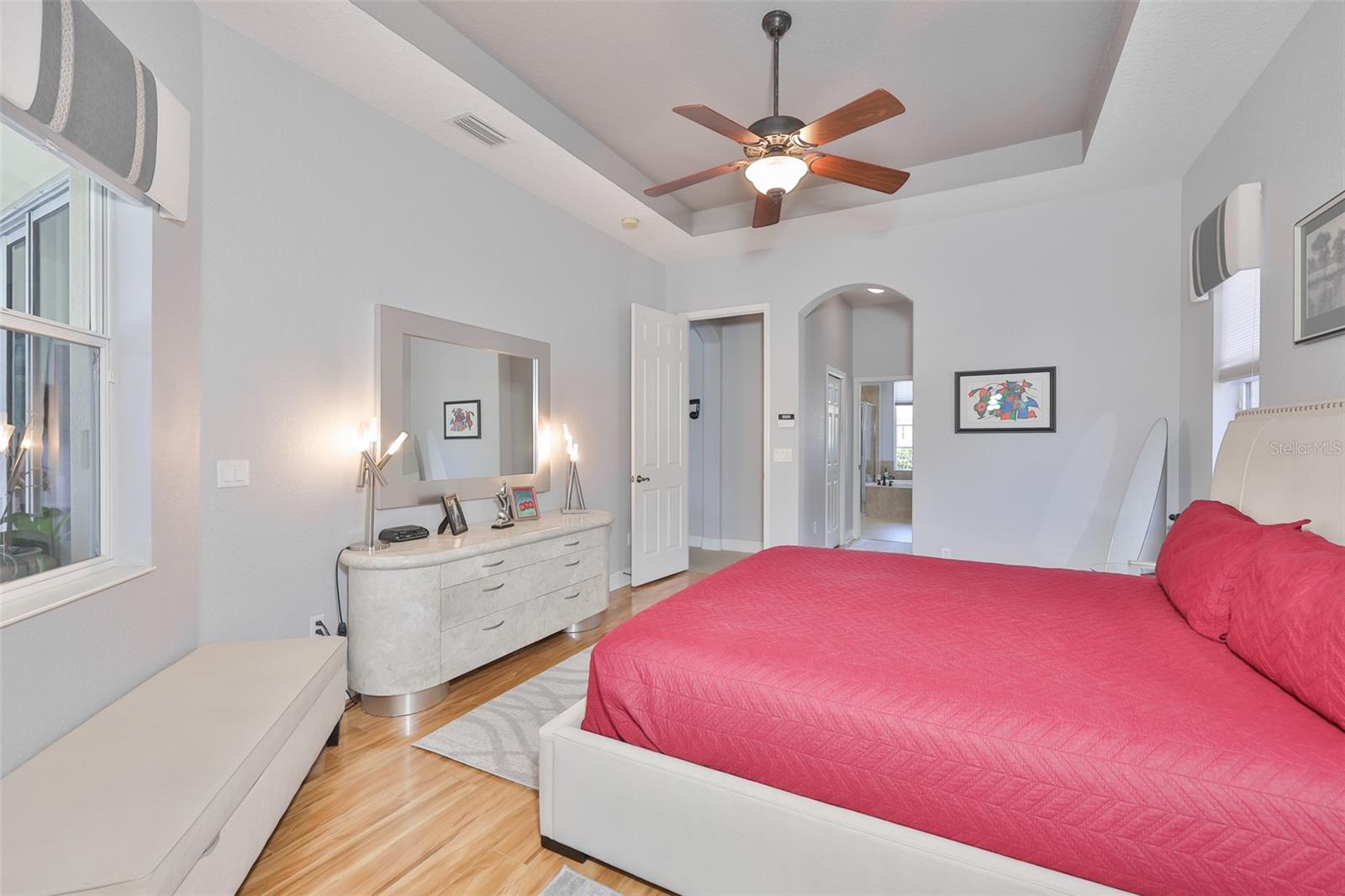 307 NOBLE FAIRE DR, SUN CITY CENTER, FL, 33573