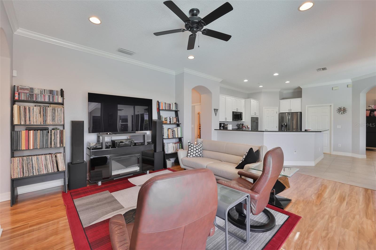 307 NOBLE FAIRE DR, SUN CITY CENTER, FL, 33573