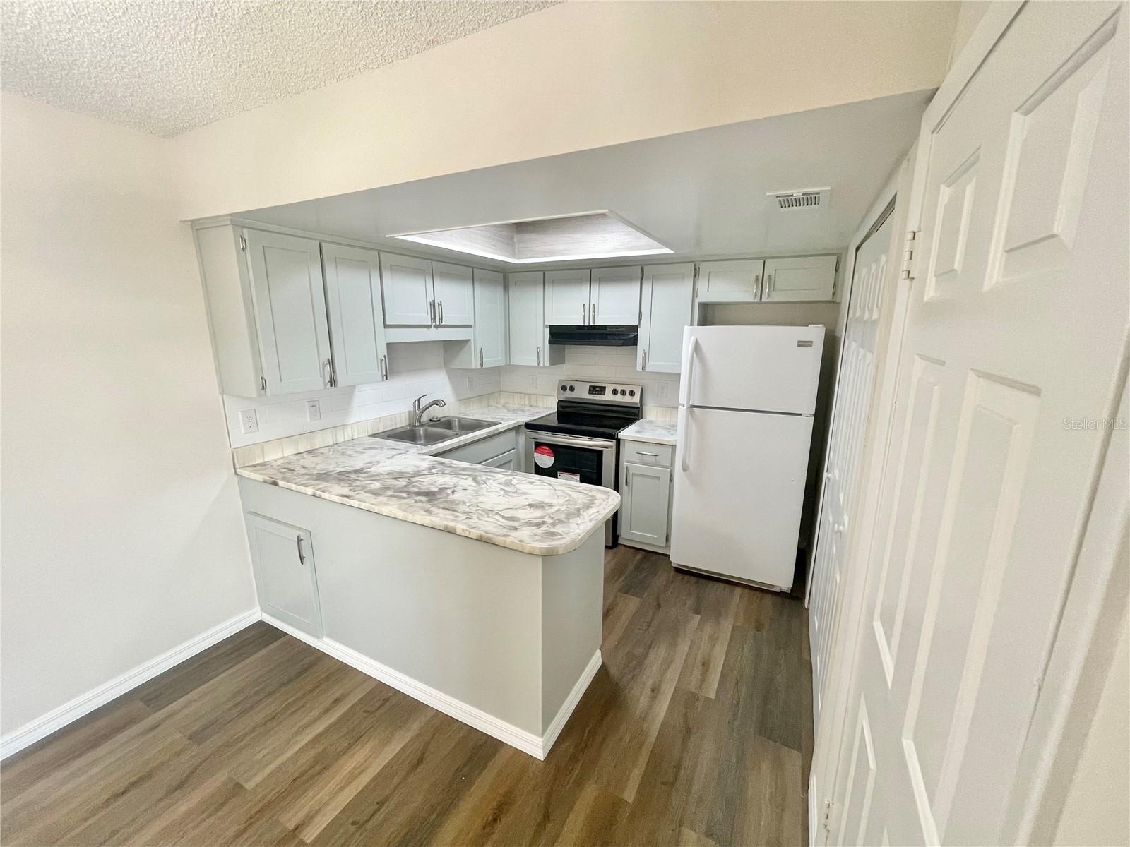 80 WINDTREE LN #203, WINTER GARDEN, FL, 34787