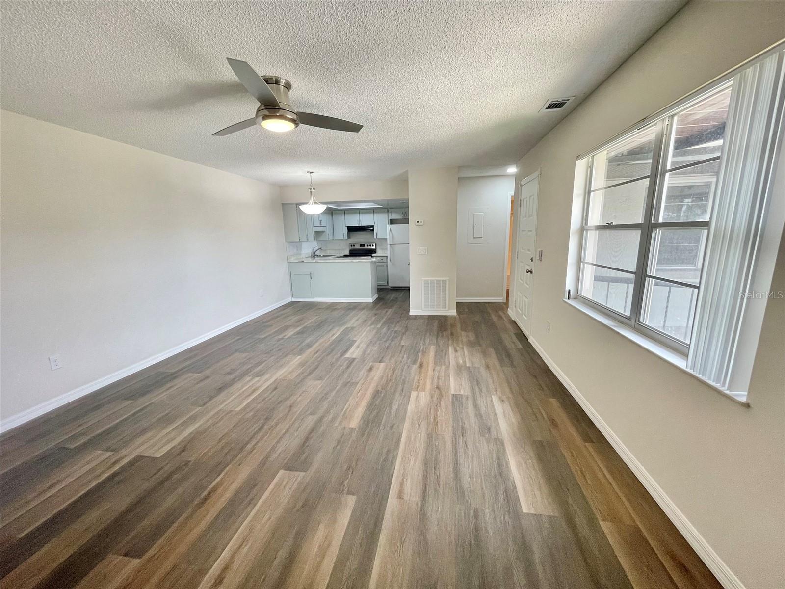 80 WINDTREE LN #203, WINTER GARDEN, FL, 34787